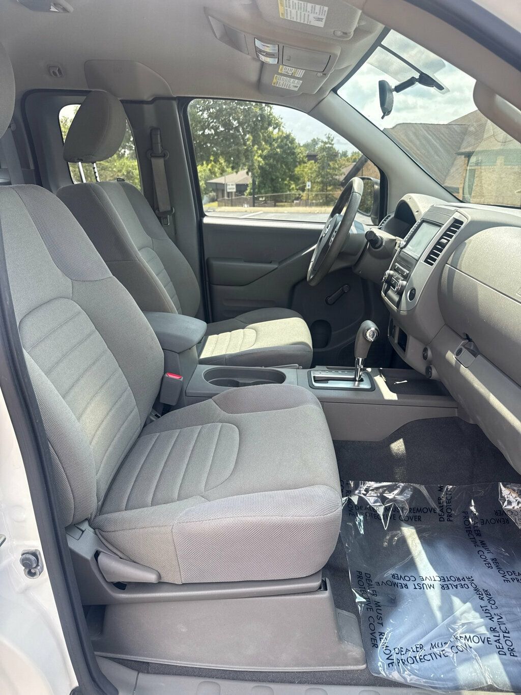 2019 Nissan Frontier photo 13
