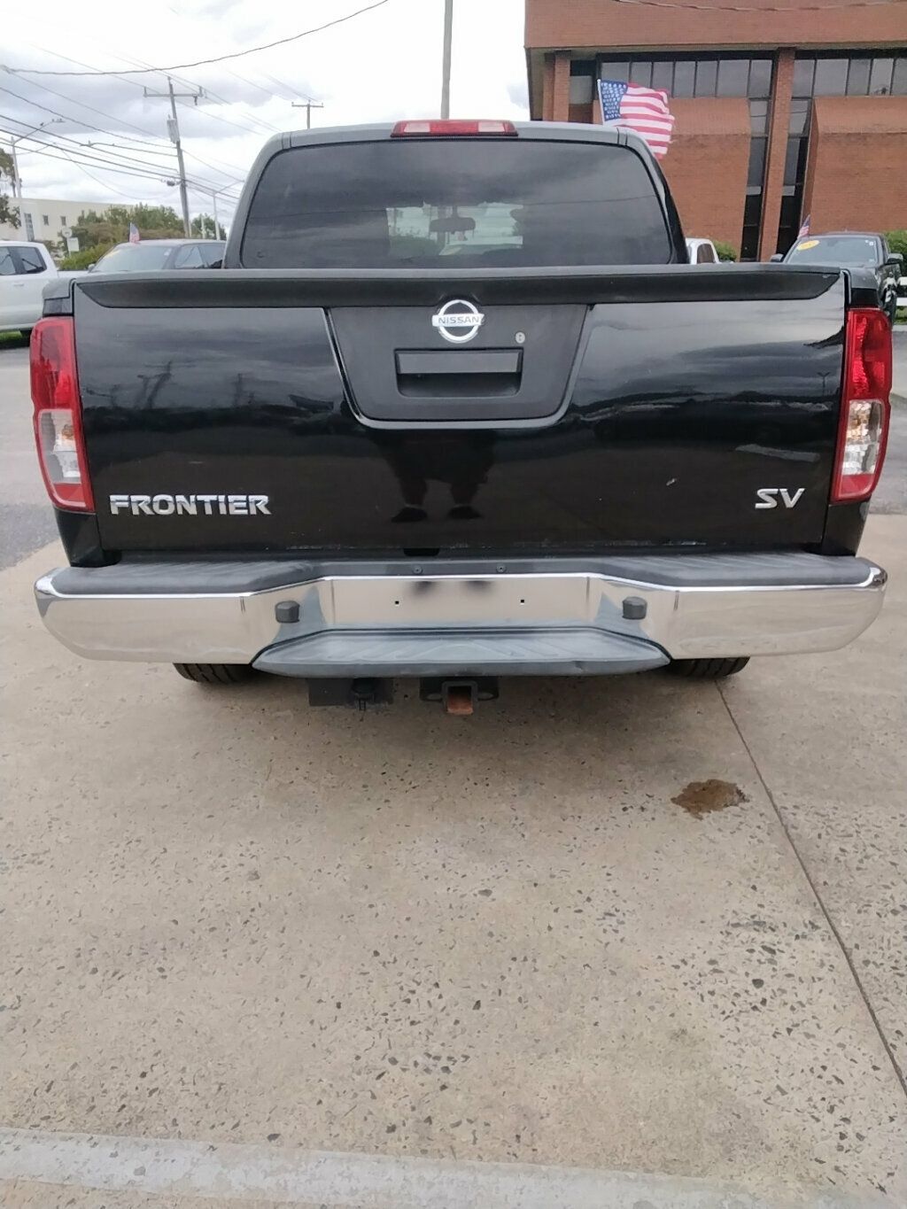 2019 Nissan Frontier Crew Cab SV photo 3