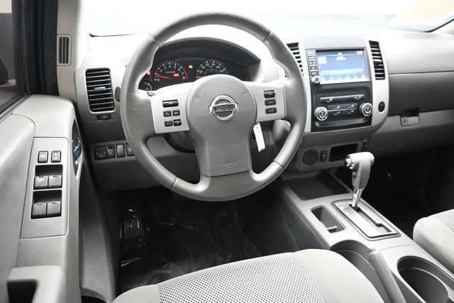 2019 Nissan Frontier Crew Cab 4x2 SV Automatic - 23101446 - 9