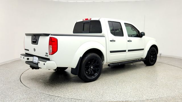 2019 Nissan Frontier Crew Cab 4x2 SV Automatic w/ Value Truck & Midnight Edition Pkgs - 23019612 - 4