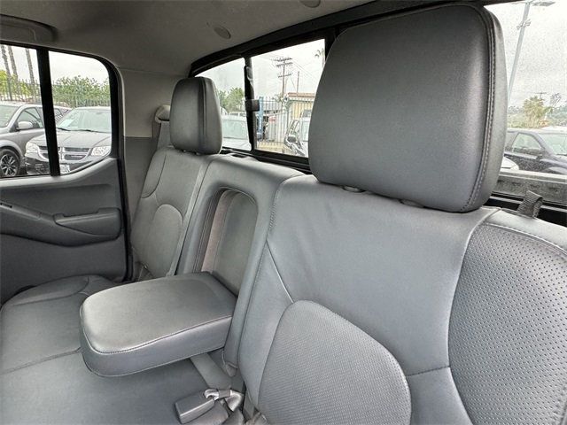 2019 Nissan Frontier Crew Cab 4x4 SL Automatic - 22403394 - 23
