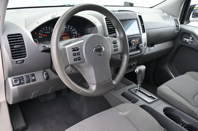 2019 Nissan Frontier Crew Cab SV Rough Country Suspension Lift - 23014400 - 9