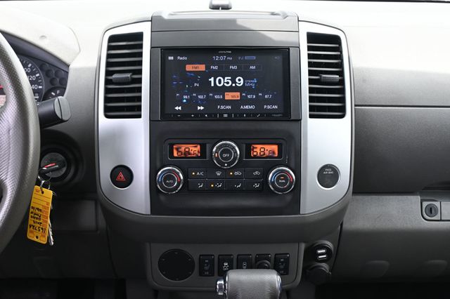 2019 Nissan Frontier Crew Cab SV Rough Country Suspension Lift - 23014400 - 12