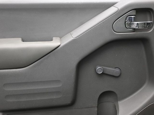2019 Nissan Frontier S - Photo 7