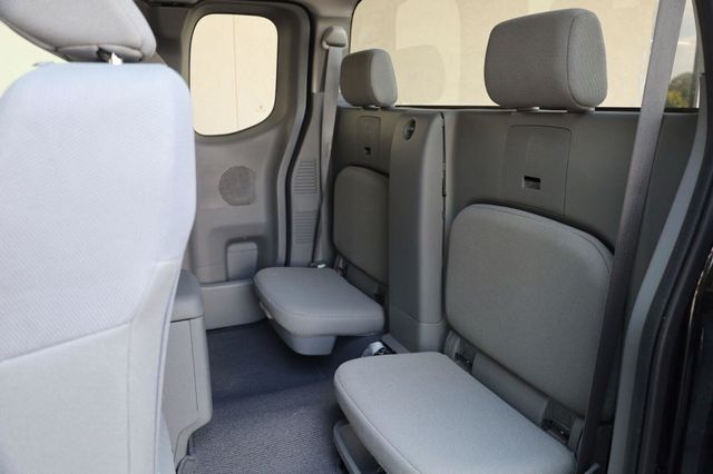 2019 Nissan Frontier S - 23072889 - 16