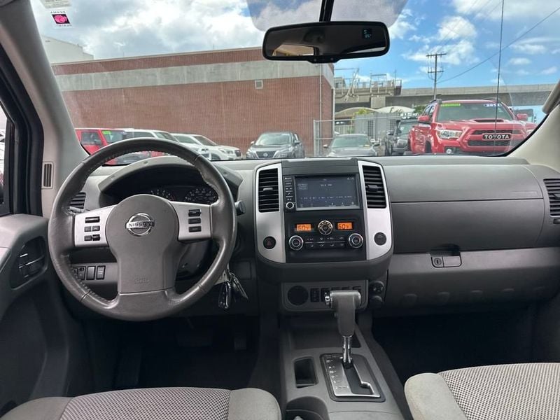2019 Nissan Frontier SV - 22936300 - 13