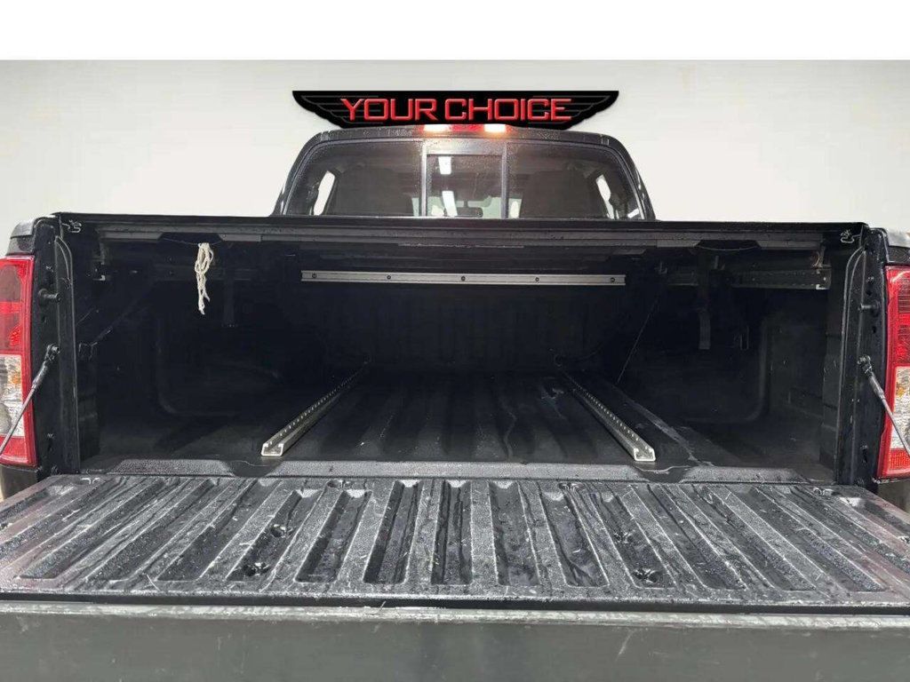 2019 Nissan Frontier SV 4x4 4dr Crew Cab 5 ft. SB 5A - 22995227 - 15