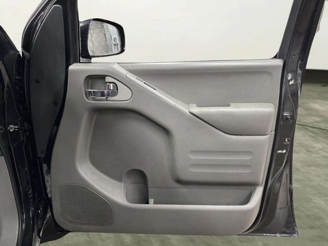 2019 Nissan Frontier SV 4x4 4dr Crew Cab 5 ft. SB 5A - 22995227 - 18