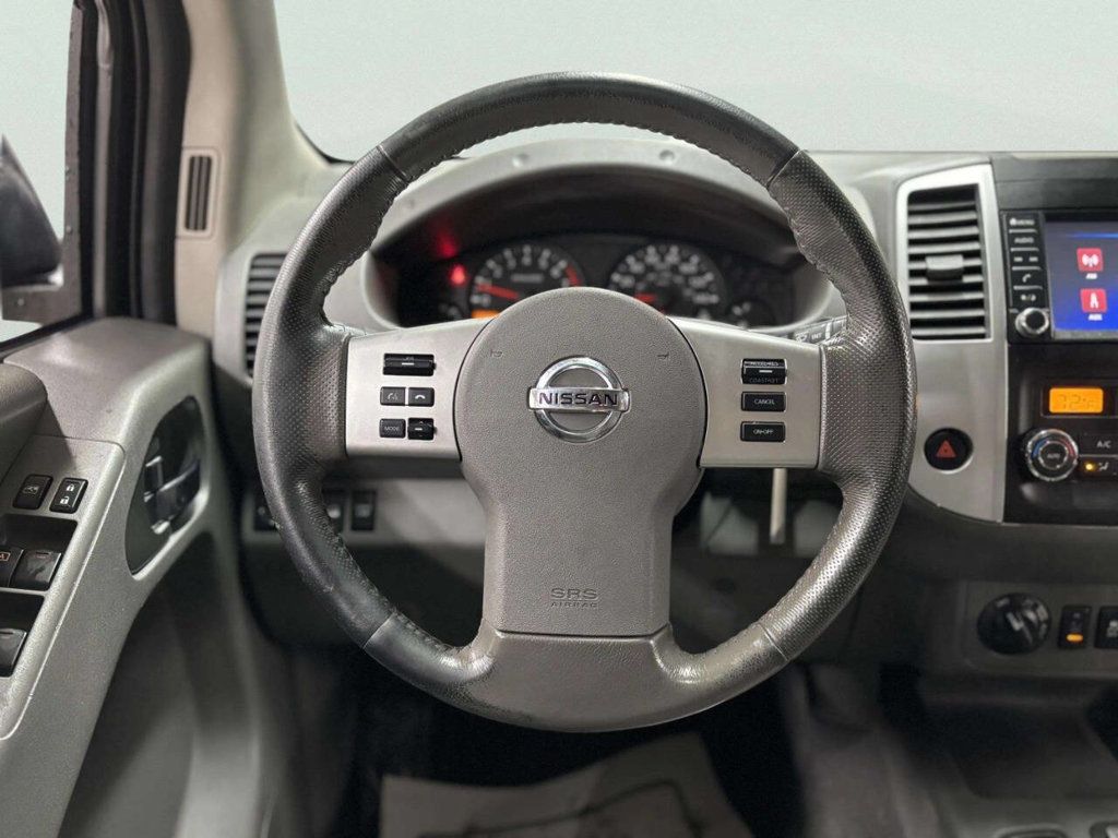 2019 Nissan Frontier SV 4x4 4dr Crew Cab 5 ft. SB 5A - 22995227 - 27