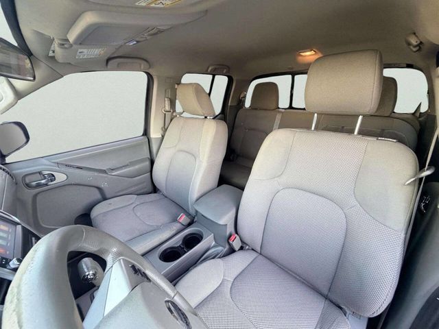 2019 Nissan Frontier SV 4x4 4dr Crew Cab 5 ft. SB 5A - 23050912 - 13