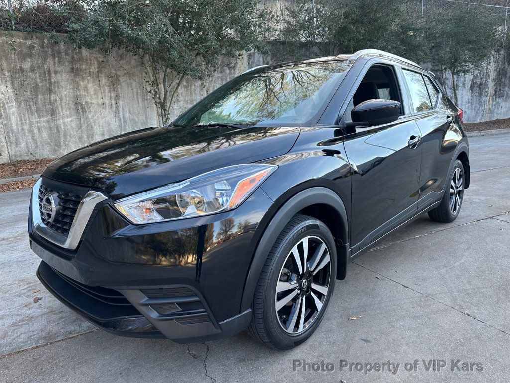 2019 Nissan Kicks S photo 3