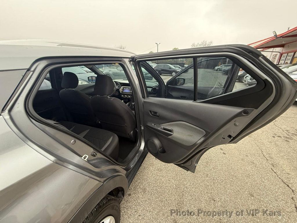 2019 Nissan Kicks S FWD - 22954451 - 11