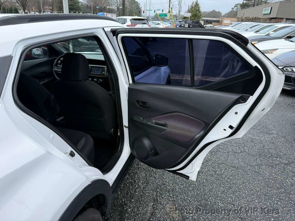 2019 Nissan Kicks S FWD - 22979312 - 10