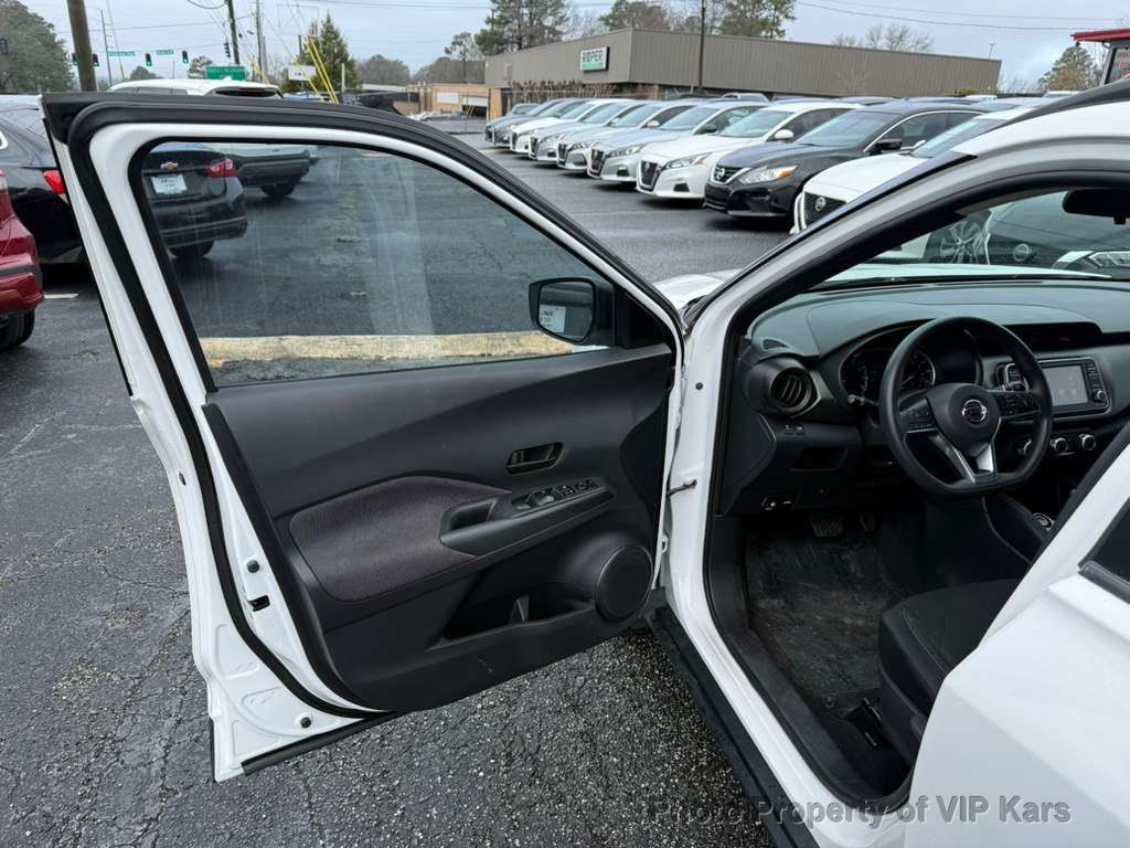 2019 Nissan Kicks S FWD - 22979312 - 8