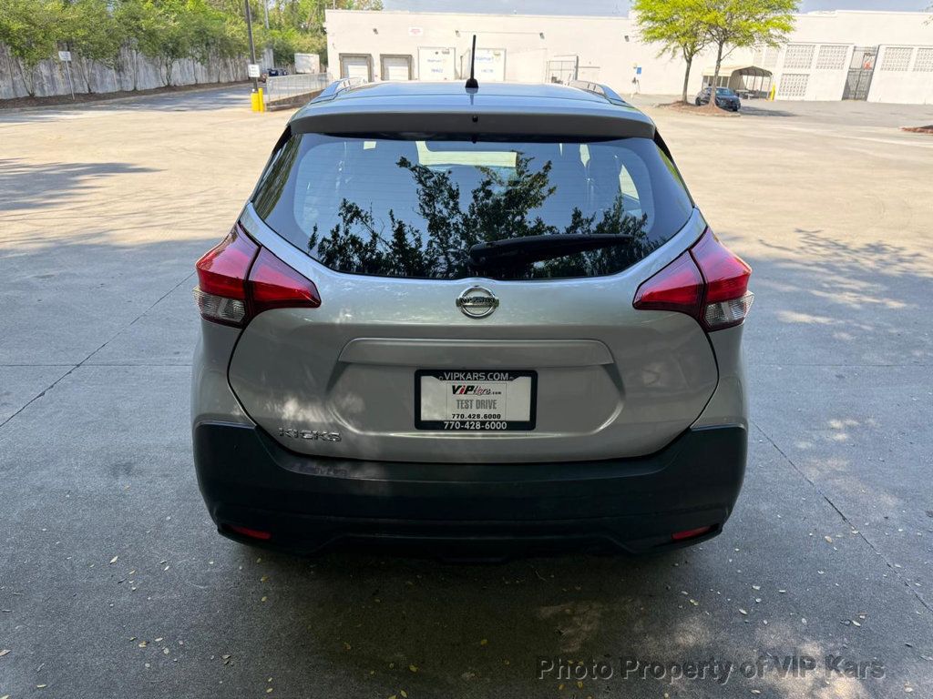 2019 Nissan Kicks S FWD - 23007770 - 5