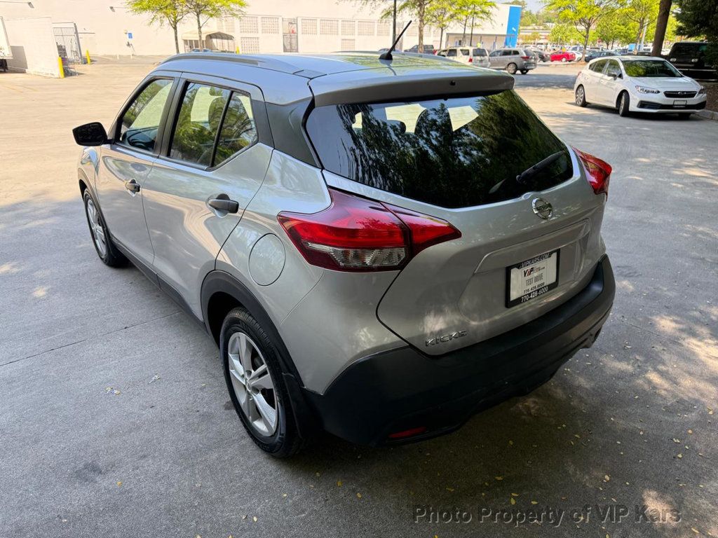 2019 Nissan Kicks S FWD - 23007770 - 6