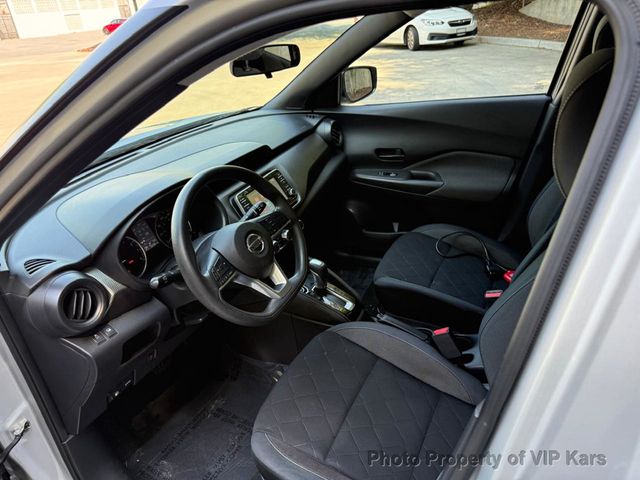 2019 Nissan Kicks S FWD - 23007770 - 8