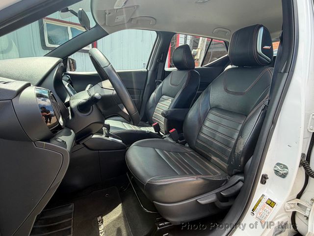 2019 Nissan Kicks SR FWD - 23034339 - 10