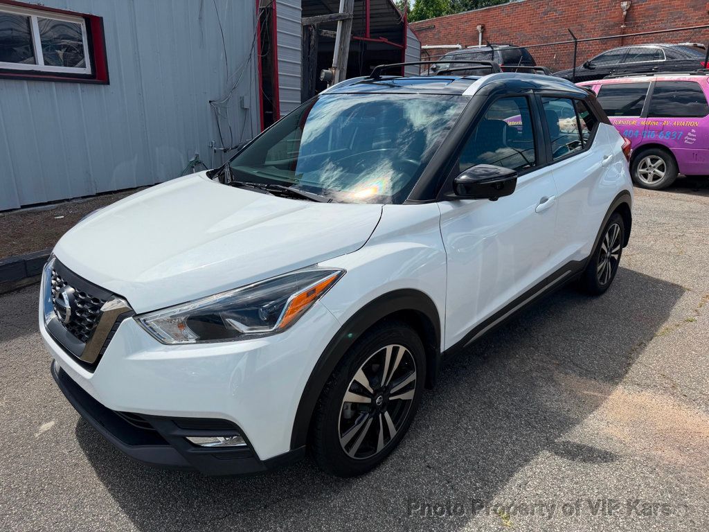 2019 Nissan Kicks SR FWD - 23034339 - 30