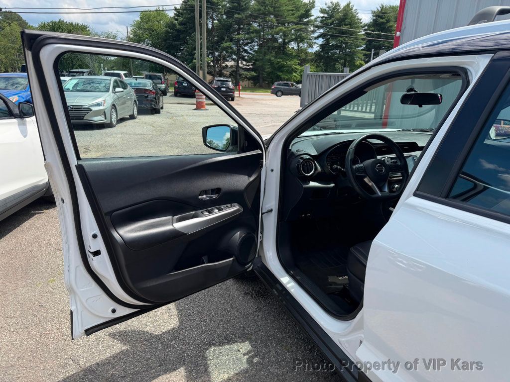 2019 Nissan Kicks SR FWD - 23034339 - 8