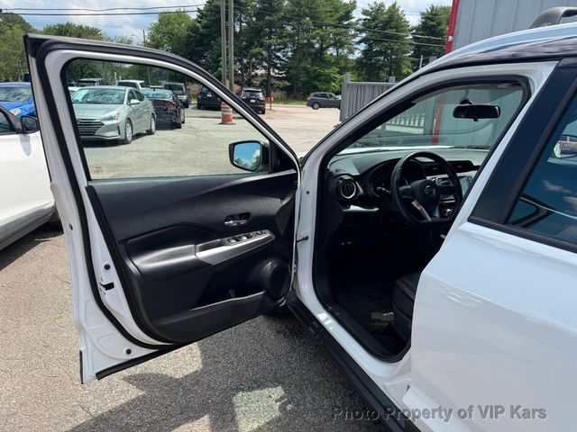 2019 Nissan Kicks SR FWD - 23034339 - 8