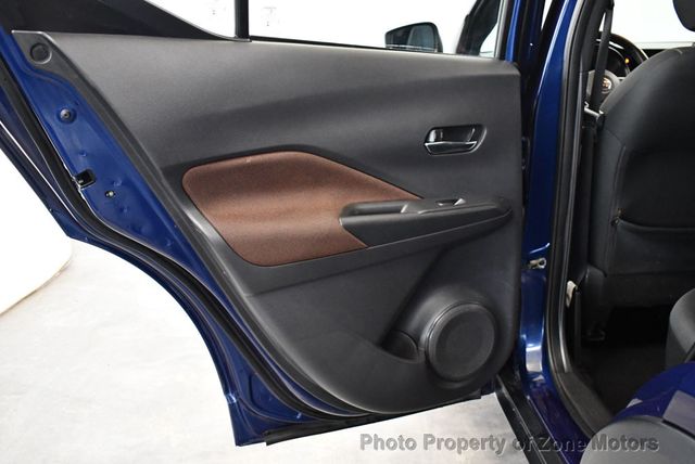 2019 Nissan Kicks SR FWD - 22453907 - 18