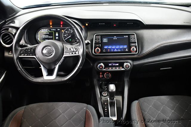 2019 Nissan Kicks SR FWD - 22453907 - 21