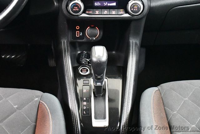 2019 Nissan Kicks SR FWD - 22453907 - 25