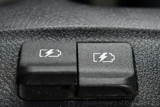 2019 Nissan Kicks SR FWD - 22453907 - 27