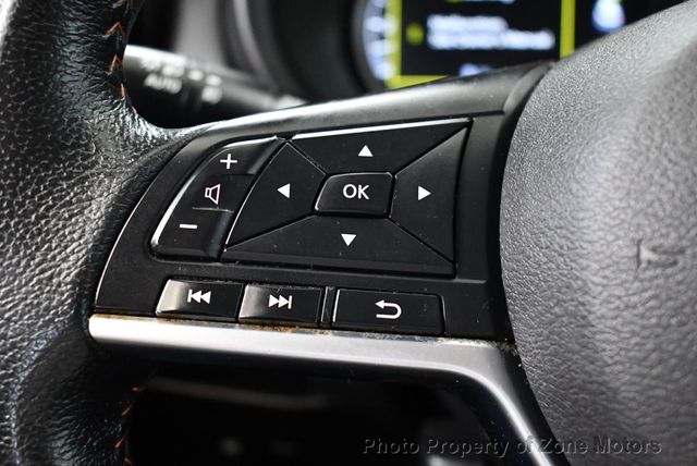 2019 Nissan Kicks SR FWD - 22453907 - 30