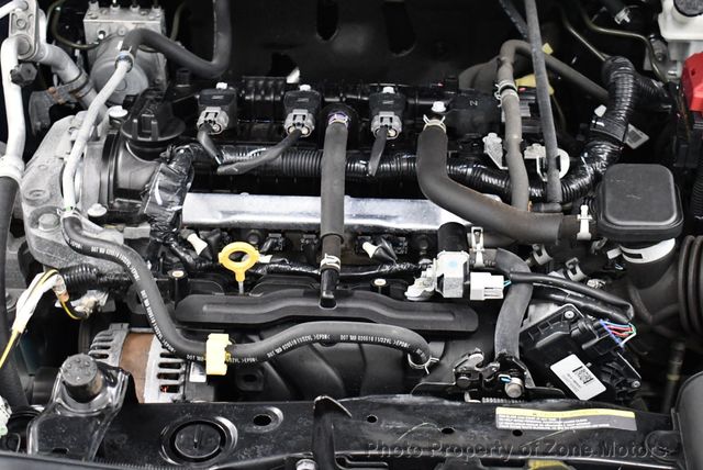 2019 Nissan Kicks SR FWD - 22453907 - 38