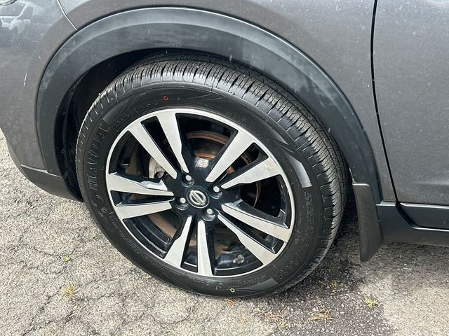 2019 Nissan Kicks SV FWD - 23055327 - 11