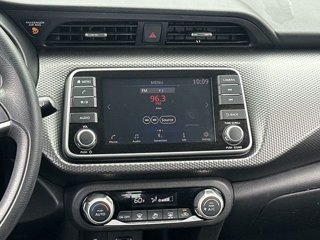 2019 Nissan Kicks SV FWD - 23055327 - 15