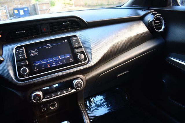 2019 Nissan Kicks SV FWD - 22824714 - 13