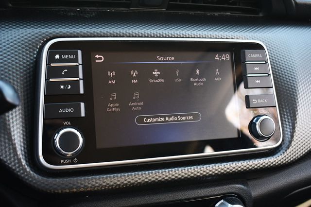 2019 Nissan Kicks SV FWD - 22824714 - 30