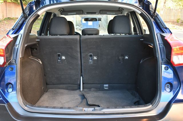 2019 Nissan Kicks SV FWD - 22824714 - 7