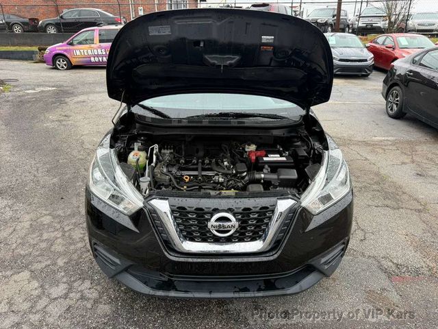 2019 Nissan Kicks SV FWD - 22992322 - 17