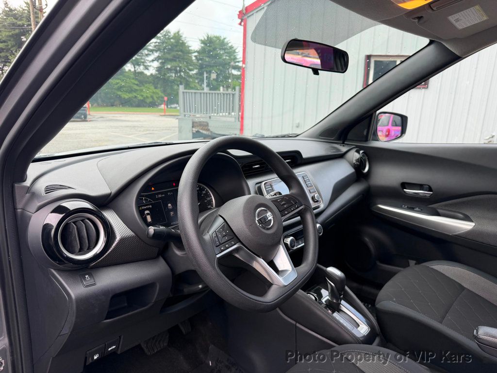 2019 Nissan Kicks SV FWD - 23038169 - 9