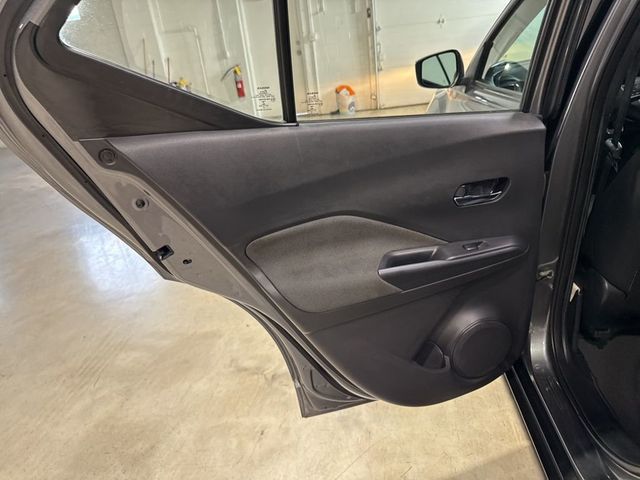 2019 Nissan Kicks SV FWD - 23013280 - 25