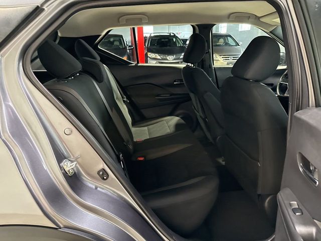 2019 Nissan Kicks SV FWD - 23013280 - 27