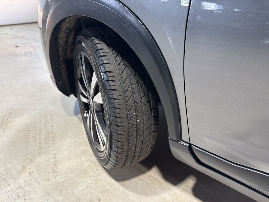 2019 Nissan Kicks SV FWD - 23013280 - 2