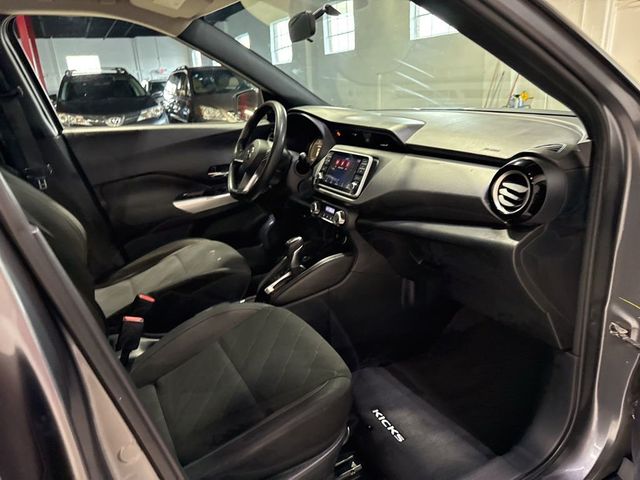 2019 Nissan Kicks SV FWD - 23013280 - 32