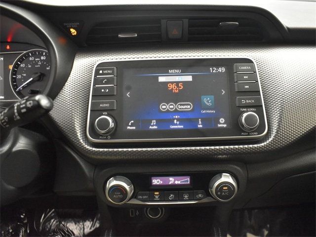 2019 Nissan Kicks SV FWD - 22951983 - 10