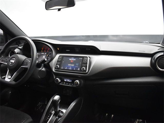 2019 Nissan Kicks SV FWD - 22951983 - 16