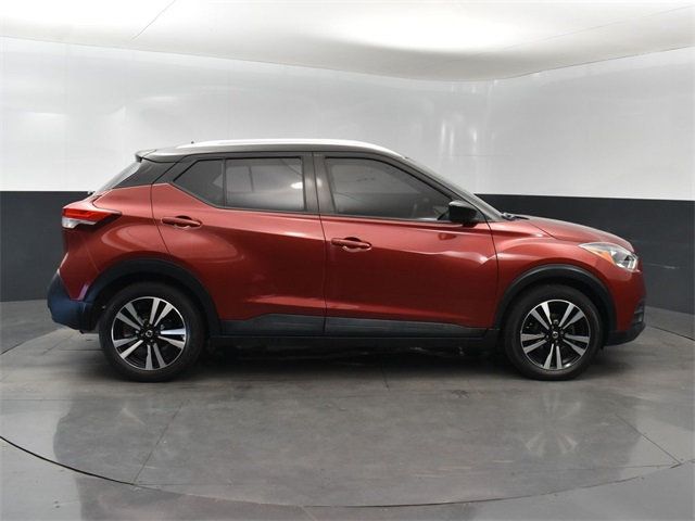 2019 Nissan Kicks SV FWD - 22951983 - 22