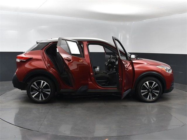 2019 Nissan Kicks SV FWD - 22951983 - 26