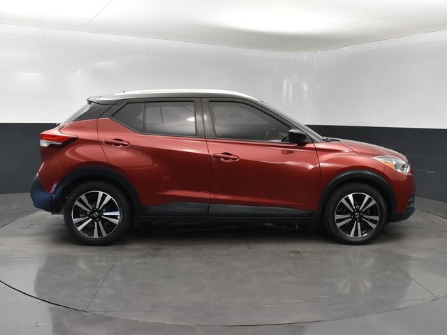 2019 Nissan Kicks SV FWD - 23017315 - 22