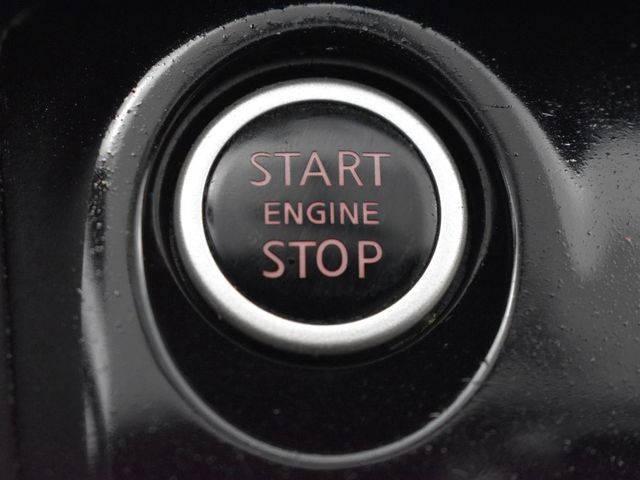 2019 Nissan Kicks SV FWD - 23051336 - 8