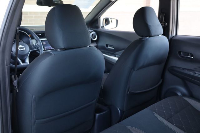 2019 Nissan Kicks SV FWD - 22947457 - 16