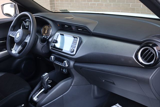 2019 Nissan Kicks SV FWD - 22947457 - 23